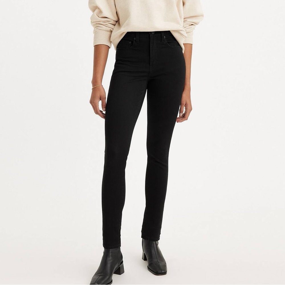 Levi’s 721 high rise skinny jeans